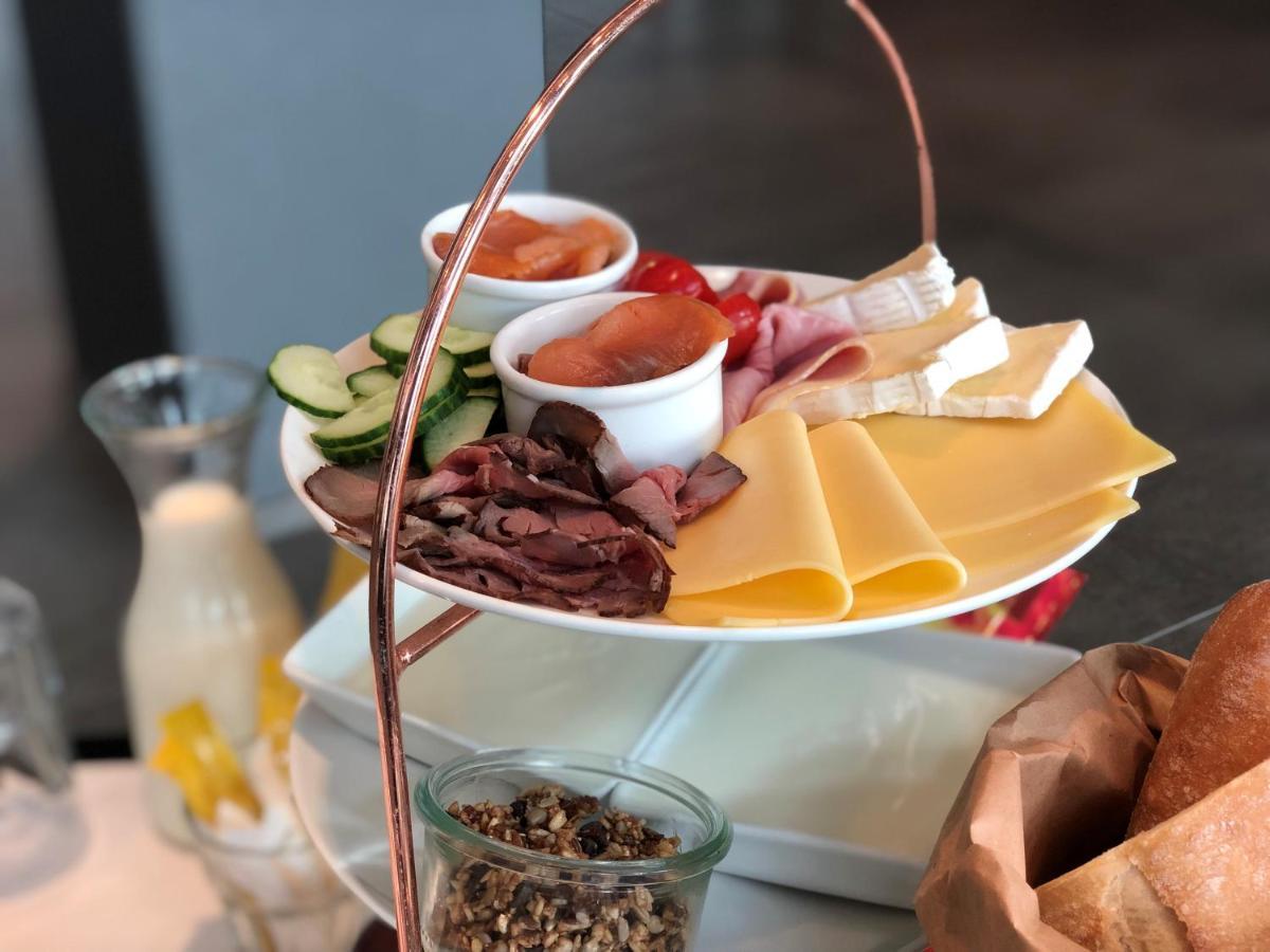 Van Der Valk Hotel Nijmegen-Lent Екстериор снимка