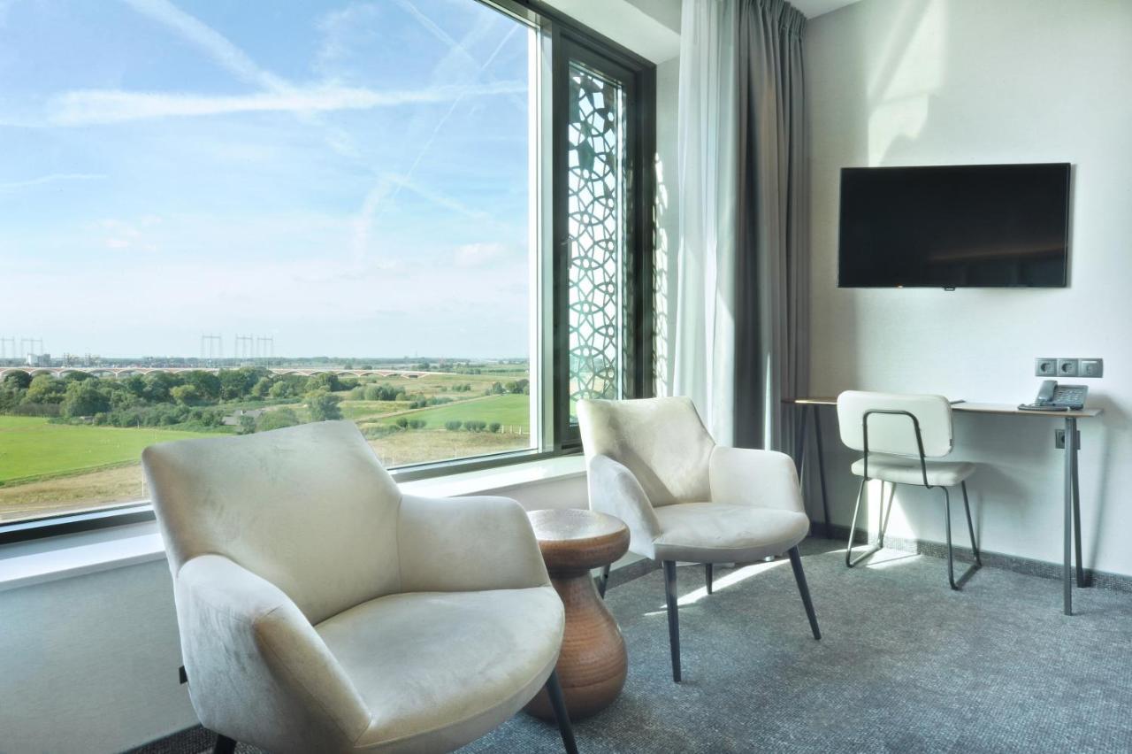 Van Der Valk Hotel Nijmegen-Lent Екстериор снимка